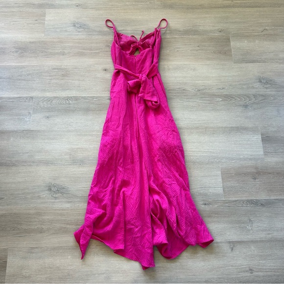 Selfie Leslie Twin Flame Drawstring Bust Midi Dress in Hot Pink - Picture 6 of 8